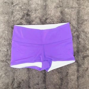 athletic shorts • lululemon